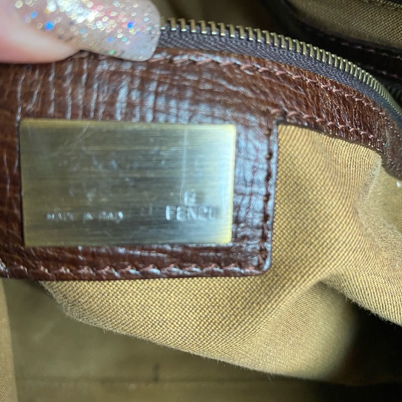 Authentic Fendi Zucca De Jour - Picture 11 of 11